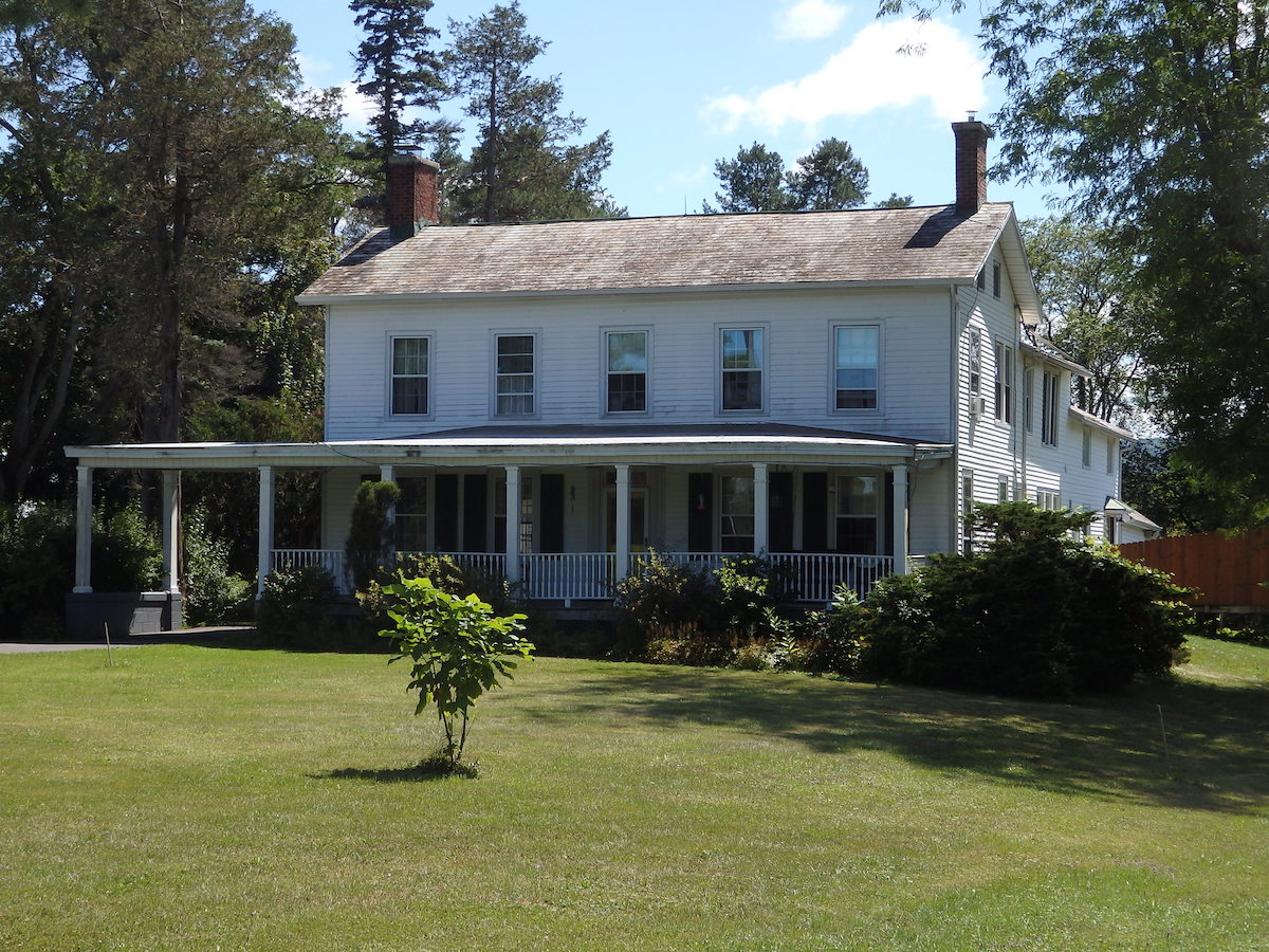McNiven Farmhouse